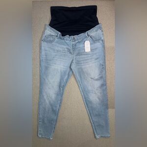 Time and tru size XXL women’s maternity light blue wash skinny jeans NWT